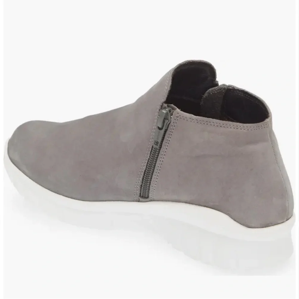 Naot zodiac womens